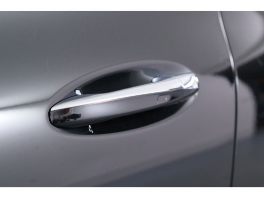 Mercedes-Benz CLA Shooting Brake 180 AMG Line | Wide-Screen | LED | Sportstoelen | Trekhaak | Sfeerverlichting | St... ActivLease financial lease