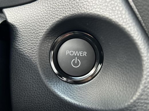 Toyota Corolla Cross Hybrid 140 Dynamic | Modeljaar 2025 | Nieuwe auto | Direct uit voorraad leverbaar | ActivLease financial lease