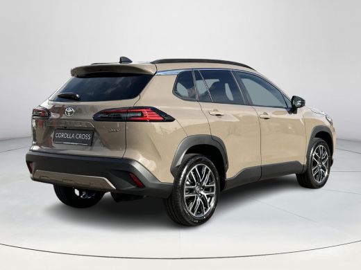 Toyota Corolla Cross Hybrid 140 Dynamic | Modeljaar 2025 | Nieuwe auto | Direct uit voorraad leverbaar | ActivLease financial lease