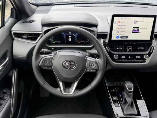 Toyota Corolla Cross Hybrid 140 Dynamic **NIEUWE AUTO/ MODELJAAR 2025/ DIRECT LEVERBAAR** ActivLease financial lease