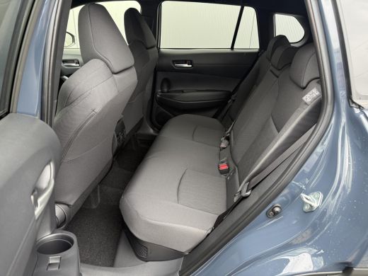 Toyota Corolla Cross Hybrid 140 Dynamic **NIEUWE AUTO/ MODELJAAR 2025/ DIRECT LEVERBAAR** ActivLease financial lease