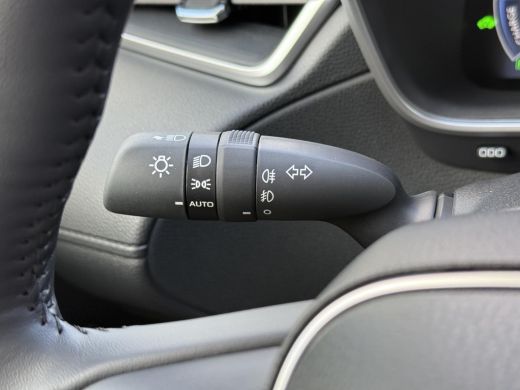Toyota Corolla Cross Hybrid 180 Executive **STOEL EN STUURWIELVERWARMING/ DODEHOEK DETECTIE/ 360 CAMERA/ PARKEERSENSOR... ActivLease financial lease