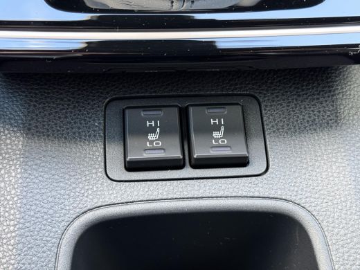 Toyota Corolla Cross Hybrid 180 Executive **STOEL EN STUURWIELVERWARMING/ DODEHOEK DETECTIE/ 360 CAMERA/ PARKEERSENSOR... ActivLease financial lease