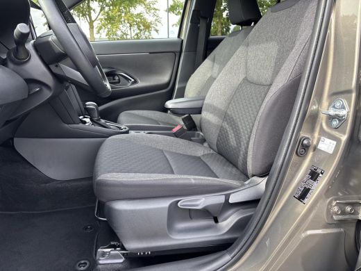 Toyota Yaris Cross 1.5 Hybrid 115 First Edition | All-in prijs | Automaat | Camera ActivLease financial lease