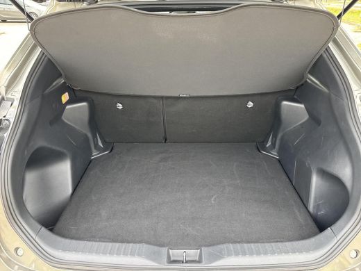 Toyota Yaris Cross 1.5 Hybrid 115 First Edition | All-in prijs | Automaat | Camera ActivLease financial lease