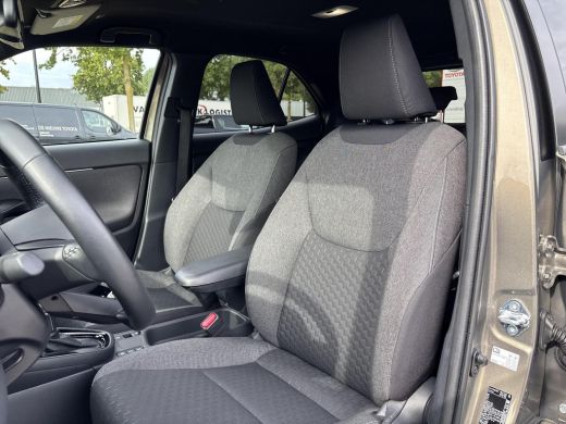 Toyota Yaris Cross 1.5 Hybrid 115 First Edition | All-in prijs | Automaat | Camera ActivLease financial lease