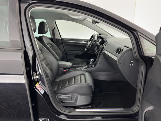 Volkswagen e-Golf E-DITION (INCL-BTW) Aut.*HEAT-PUMP | LUXURY-LEATHER | FULL-LED | DIGI-COCKPIT | NAVI-FULLMAP | HE... ActivLease financial lease