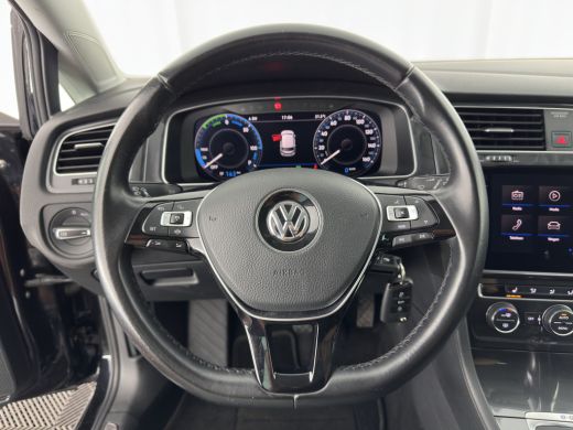 Volkswagen e-Golf E-DITION (INCL-BTW) Aut.*HEAT-PUMP | LUXURY-LEATHER | FULL-LED | DIGI-COCKPIT | NAVI-FULLMAP | HE... ActivLease financial lease
