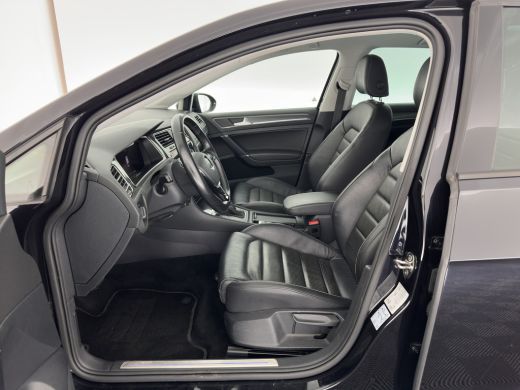 Volkswagen e-Golf E-DITION (INCL-BTW) Aut.*HEAT-PUMP | LUXURY-LEATHER | FULL-LED | DIGI-COCKPIT | NAVI-FULLMAP | HE... ActivLease financial lease