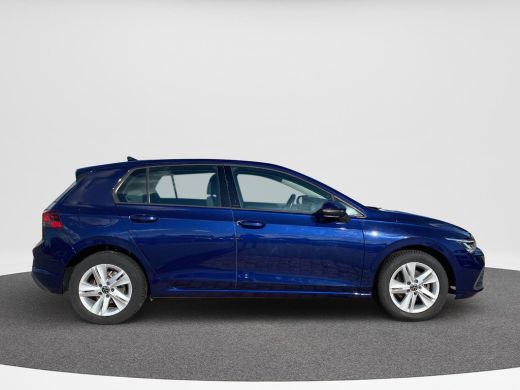 Volkswagen Golf 1.0 TSI 81kW Life | 110 pk | A-Camera | DAB | ACC | Navi | Clima | ActivLease financial lease