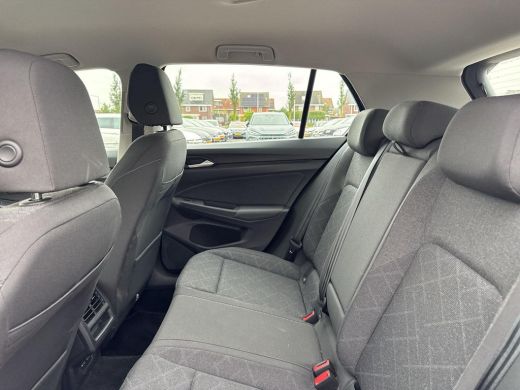 Volkswagen Golf 1.0 TSI 81kW Life | 110 pk | A-Camera | DAB | ACC | Navi | Clima | ActivLease financial lease