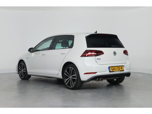 Volkswagen Golf 1.4 TSI PHEV GTE | LED | Camera | Leder | Memory | Sfeer Verlichting | Digital Cockpit | BLIS | K... ActivLease financial lease