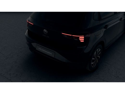 Volkswagen Polo Edition | 'App-Connect' smartphone integratie | Achterlichten LED | Afstandscontrolesysteem (Fron... ActivLease financial lease