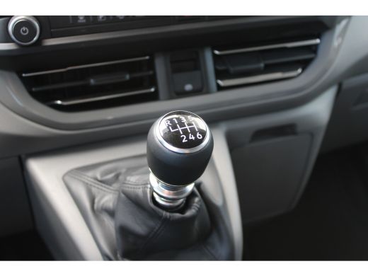 Volkswagen Transporter 2.0 TDI L1 Life | 150 pk | BPM VRIJ | Apple Carplay | Full LED | Bijrijdersbank | Achteruitrij Ca... ActivLease financial lease