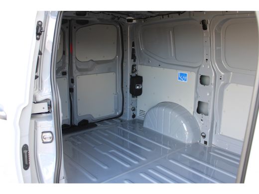 Volkswagen Transporter 2.0 TDI L1 Life | 150 pk | BPM VRIJ | Apple Carplay | Full LED | Bijrijdersbank | Achteruitrij Ca... ActivLease financial lease