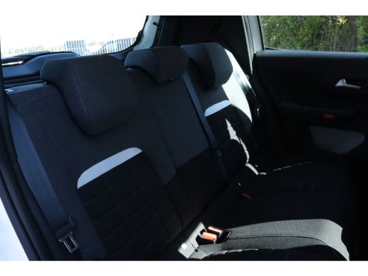Citroën ë-C3 Plus | Dagrijverlichting | Koplampen met ECO LED verlichting | Neerklapbare achterbank 60/40 ActivLease financial lease