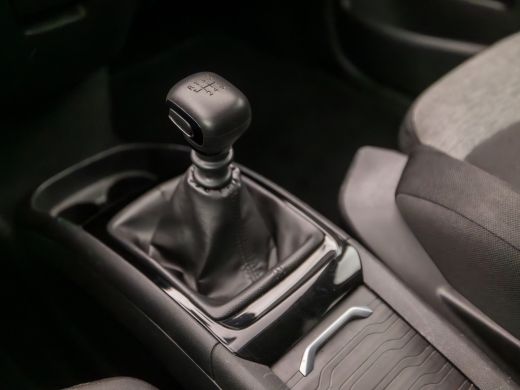 Citroën Grand C4 Spacetourer 1.2 PureTech Sport 7 Persoons (APPLE CARPLAY, GROOT NAVI, CAMERA, KEYLESS, SPORTSTOELEN, GETINT G... ActivLease financial lease