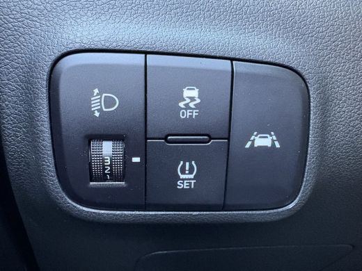 Hyundai i10 1.0 66pk Comfort 5-zits Automaat | LED | Airco | Carplay | Bestuurdersstoel in hoogte verstelbaar... ActivLease financial lease