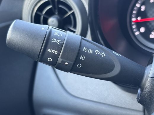 Hyundai i10 1.0 66pk Comfort 5-zits Automaat | LED | Airco | Carplay | Bestuurdersstoel in hoogte verstelbaar... ActivLease financial lease