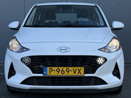 Hyundai i10 1.0 66pk Comfort 5-zits Automaat | LED | Airco | Carplay | Bestuurdersstoel in hoogte verstelbaar... ActivLease financial lease