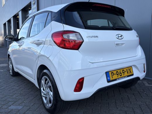 Hyundai i10 1.0 66pk Comfort 5-zits Automaat | LED | Airco | Carplay | Bestuurdersstoel in hoogte verstelbaar... ActivLease financial lease