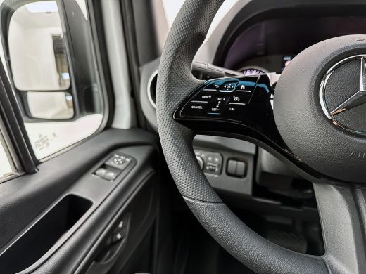 Mercedes-Benz Sprinter 315 1.9 CDI L3H2 Pro Navigatie Camera + sensoren Cruise Control Achteruitrijcamera ActivLease financial lease