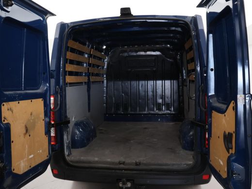 Opel Movano 2.3 180 PK TURBO AUTOMAAT *63.614 KM!* + TREKHAAK CAMERA | CARPLAY | CLIMATE | CRUISE CONTROL ActivLease financial lease