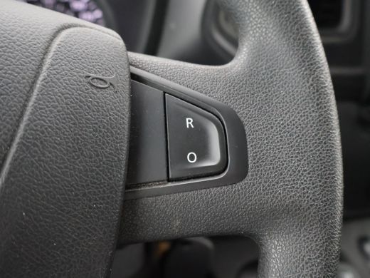 Opel Movano 2.3 180 PK TURBO AUTOMAAT *63.614 KM!* + TREKHAAK CAMERA | CARPLAY | CLIMATE | CRUISE CONTROL ActivLease financial lease