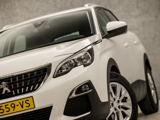Peugeot 3008 1.2 PureTech Sport (APPLE CARPLAY, GROOT NAVI, LANE ASSIST, SPORTSTOELEN, PARKEERSENSOREN, TREKHA... ActivLease financial lease