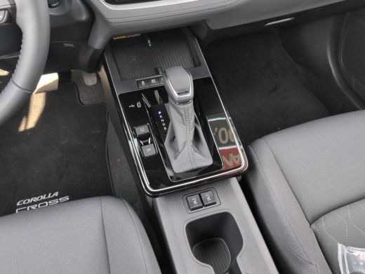 Toyota Corolla Cross Hybrid 140 Dynamic | Android auto | Apple Carplay ActivLease financial lease