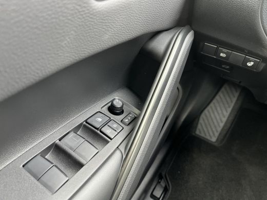 Toyota Corolla Cross Hybrid 180 Executive | Navigatie | Apple CarPlay/Android auto | Achteruitrijcamera | Stoelverwarm... ActivLease financial lease