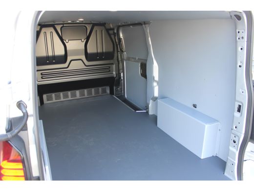 Volkswagen e-Transporter L2 Style 64 kWh 218 PK | Trekhaak | Sidebars | PDC | Camera | Navi | ACC | App Connect | Glaslook... ActivLease financial lease