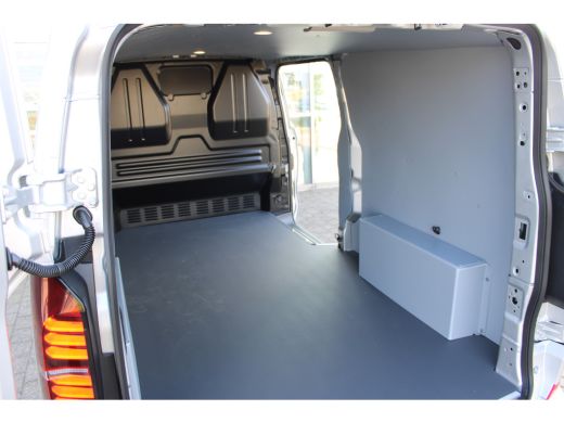 Volkswagen e-Transporter L2 Style 64 kWh 218 PK | Trekhaak | Sidebars | PDC | Camera | Navi | ACC | App Connect | Glaslook... ActivLease financial lease