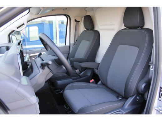Volkswagen e-Transporter L2 Style 64 kWh 218 PK | Trekhaak | Sidebars | PDC | Camera | Navi | ACC | App Connect | Glaslook... ActivLease financial lease