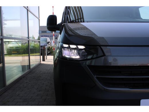 Volkswagen e-Transporter | VOOR MEKAAR DEALS | Life Intro | 64 kWh | 218 pk | L2 | Trekhaak | Stoelverwarming |  Achteruit... ActivLease financial lease