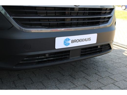 Volkswagen e-Transporter Life L2 64 kWh | VOOR MEKAAR DEALS | 218 pk | Trekhaak | Stoelverwarming |  Achteruitrijcamera | PDC ActivLease financial lease