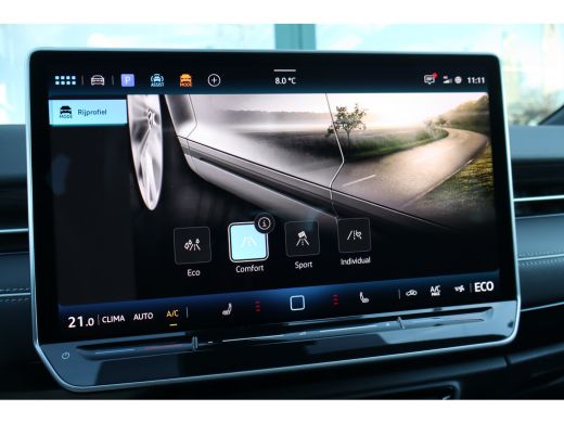 Volkswagen ID.7 Pro Limited Edition Inclusief &euro;2000,- inruilvoordeel| Achterbank in ongelijke delen neerklapbaar ... ActivLease financial lease