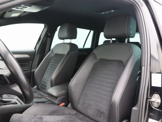 Volkswagen Passat Variant 1.5 TSi 150 Pk Automaat R-Line | Adaptive Cruise | CarPlay | Navigatie | Bluetooth | Park... ActivLease financial lease