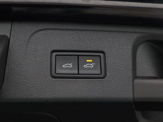 Volkswagen Passat Variant 1.5 TSi 150 Pk Automaat R-Line | Adaptive Cruise | CarPlay | Navigatie | Bluetooth | Park... ActivLease financial lease