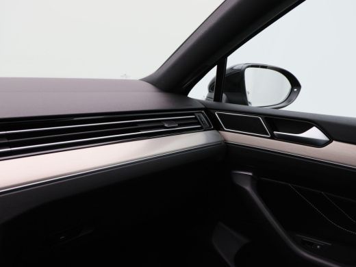 Volkswagen Passat Variant 1.5 TSi 150 Pk Automaat R-Line | Adaptive Cruise | CarPlay | Navigatie | Bluetooth | Park... ActivLease financial lease