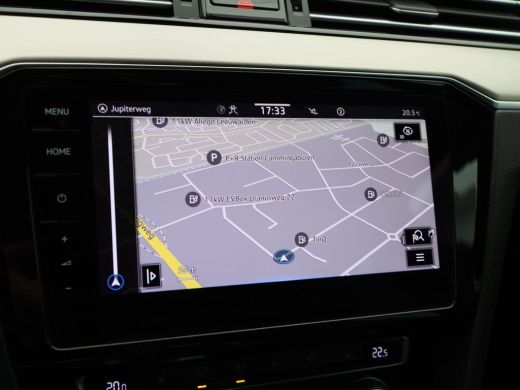 Volkswagen Passat Variant 1.5 TSi 150 Pk Automaat R-Line | Adaptive Cruise | CarPlay | Navigatie | Bluetooth | Park... ActivLease financial lease