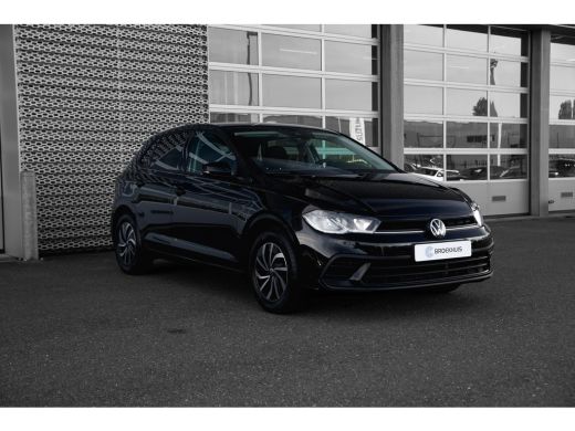 Volkswagen Polo 1.0 TSI Life Edition | Led | Camera | Airco | ActivLease financial lease