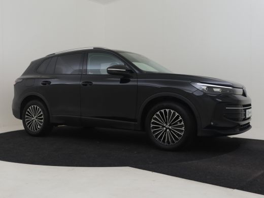 Volkswagen Tiguan 1.5 eTSI 7-DSG Life Edition l Elektr. Trekhaak l LED Plus l Stoelverwarming l 18" Napoli velgen l... ActivLease financial lease