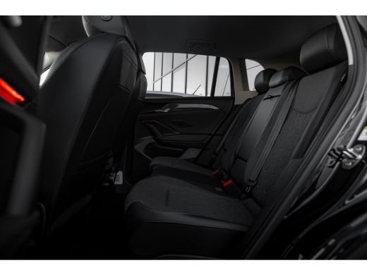 Volkswagen Tiguan 1.5 eTSI 130pk Life Edition | Carplay | Alarm | Keyless Entry | ActivLease financial lease