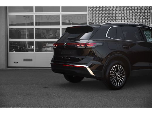 Volkswagen Tiguan 1.5 eTSI 130pk Life Edition | Carplay | Alarm | Keyless Entry | ActivLease financial lease