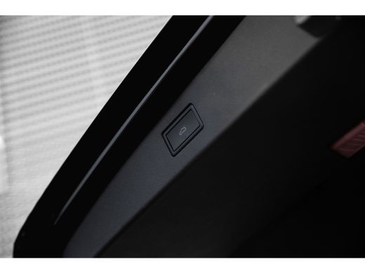 Volkswagen Tiguan 1.5 eTSI 130pk Life Edition | Carplay | Alarm | Keyless Entry | ActivLease financial lease