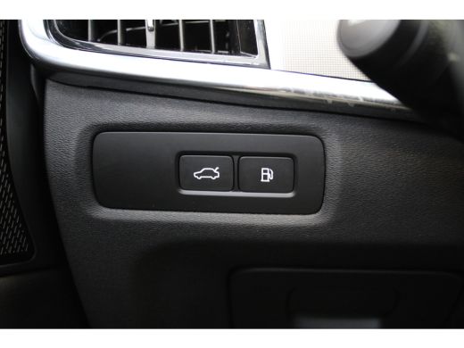 Volvo  V90 T6 350PK Ultra Dark | 360° | HK Audio | Gelam. Glas | Trekhaak | Adap Cruise | Panoramadak ActivLease financial lease