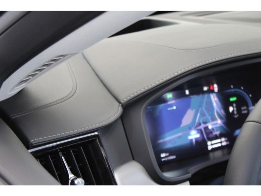 Volvo  V90 T6 350PK Ultra Dark | 360° | HK Audio | Gelam. Glas | Trekhaak | Adap Cruise | Panoramadak ActivLease financial lease