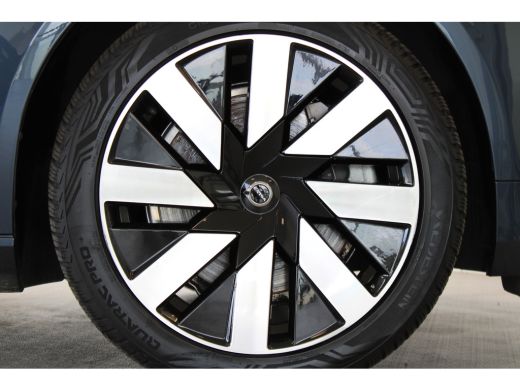 Volvo  V90 T6 350PK Ultra Dark | 360° | HK Audio | Gelam. Glas | Trekhaak | Adap Cruise | Panoramadak ActivLease financial lease