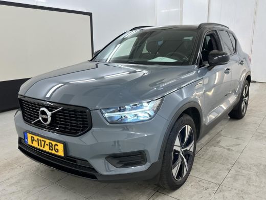 Volvo  XC40 T5 Recharge R-Design | Panoramadak | Trekhaak | Stoel en Stuurwielverwarming | Parkeersensoren vo... ActivLease financial lease